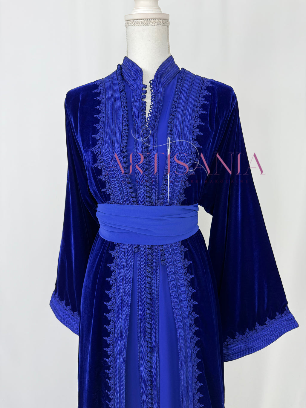 Takchita marocaine en velours - modèle Khouloud 🪡