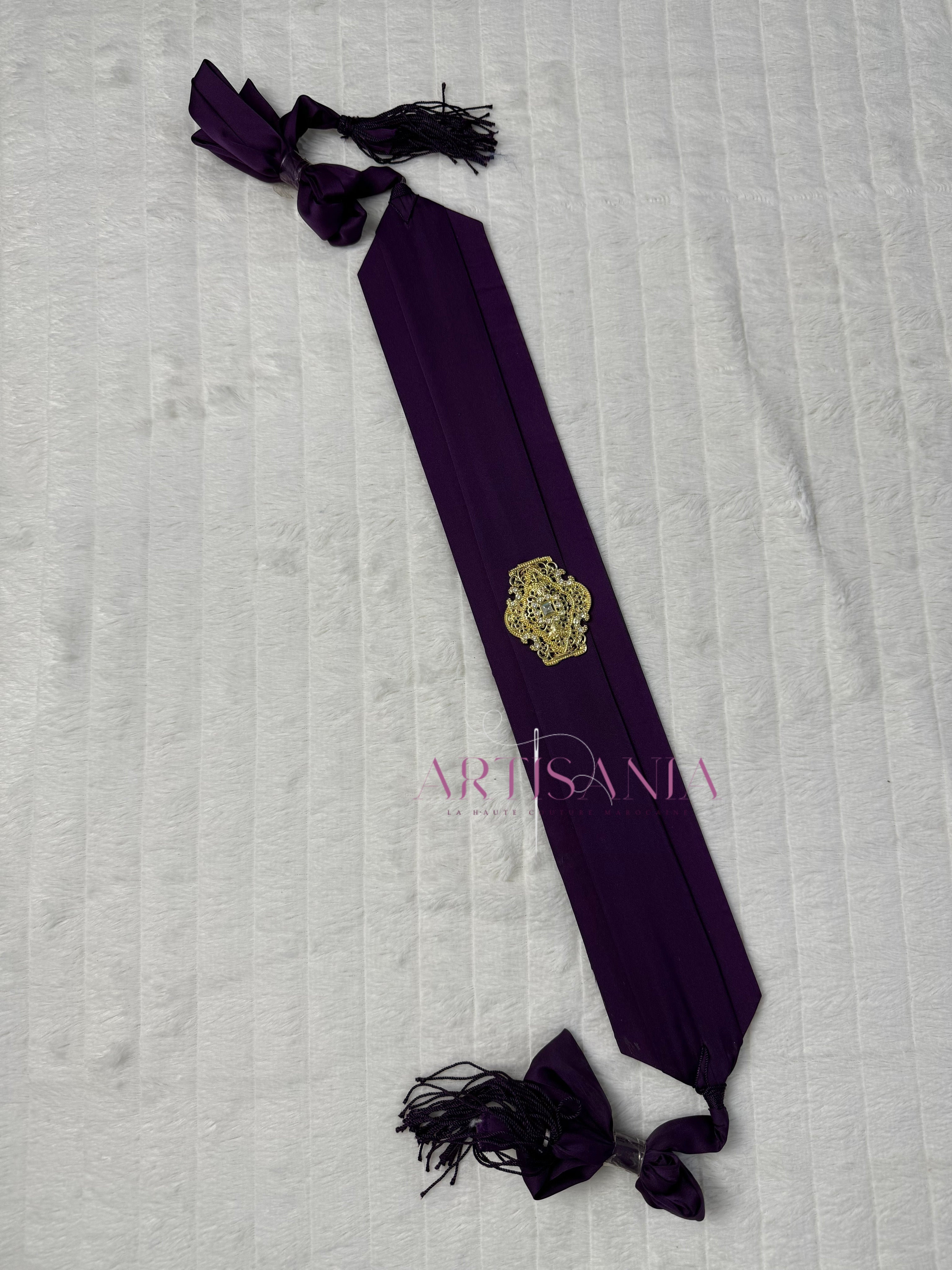 Nos ceintures en tissu avec broche ✨