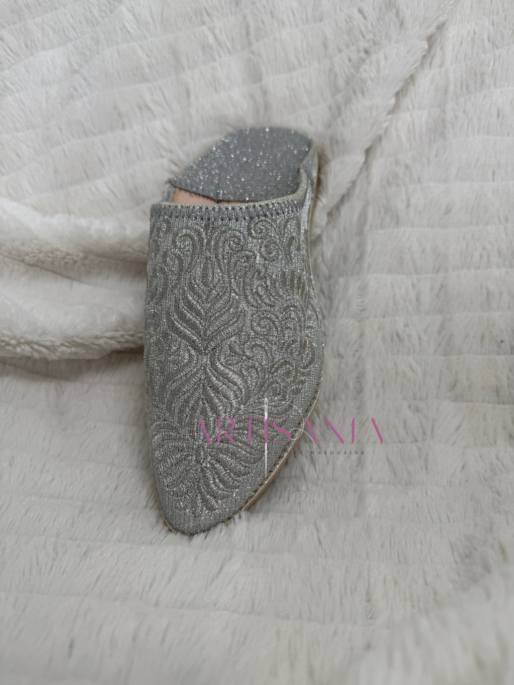 Babouche marocaine plate – modèle pailleté argenté