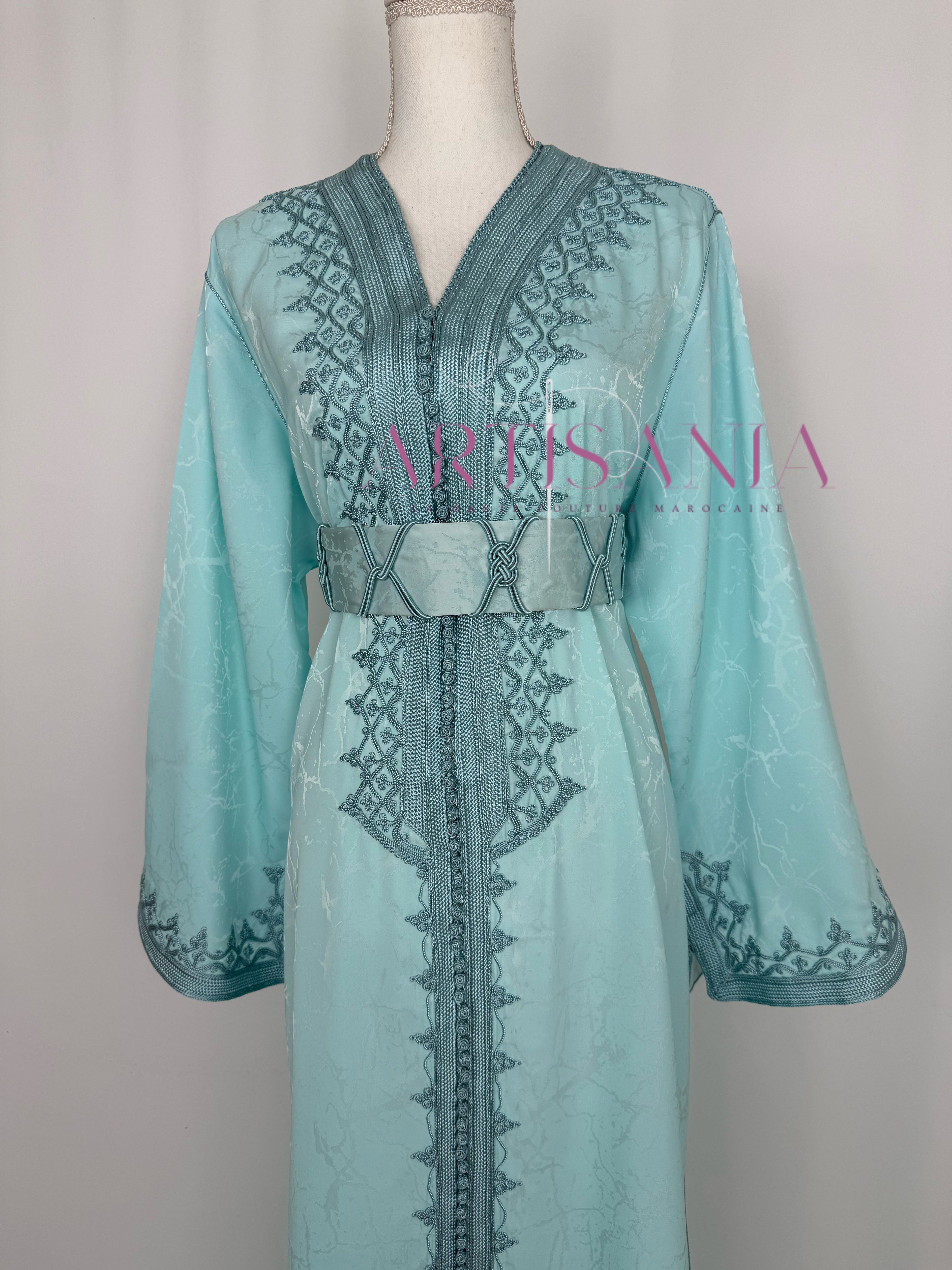 Caftan marocain modèle "Najwa" - tissu Kamkha collection Été 2026 ☀️