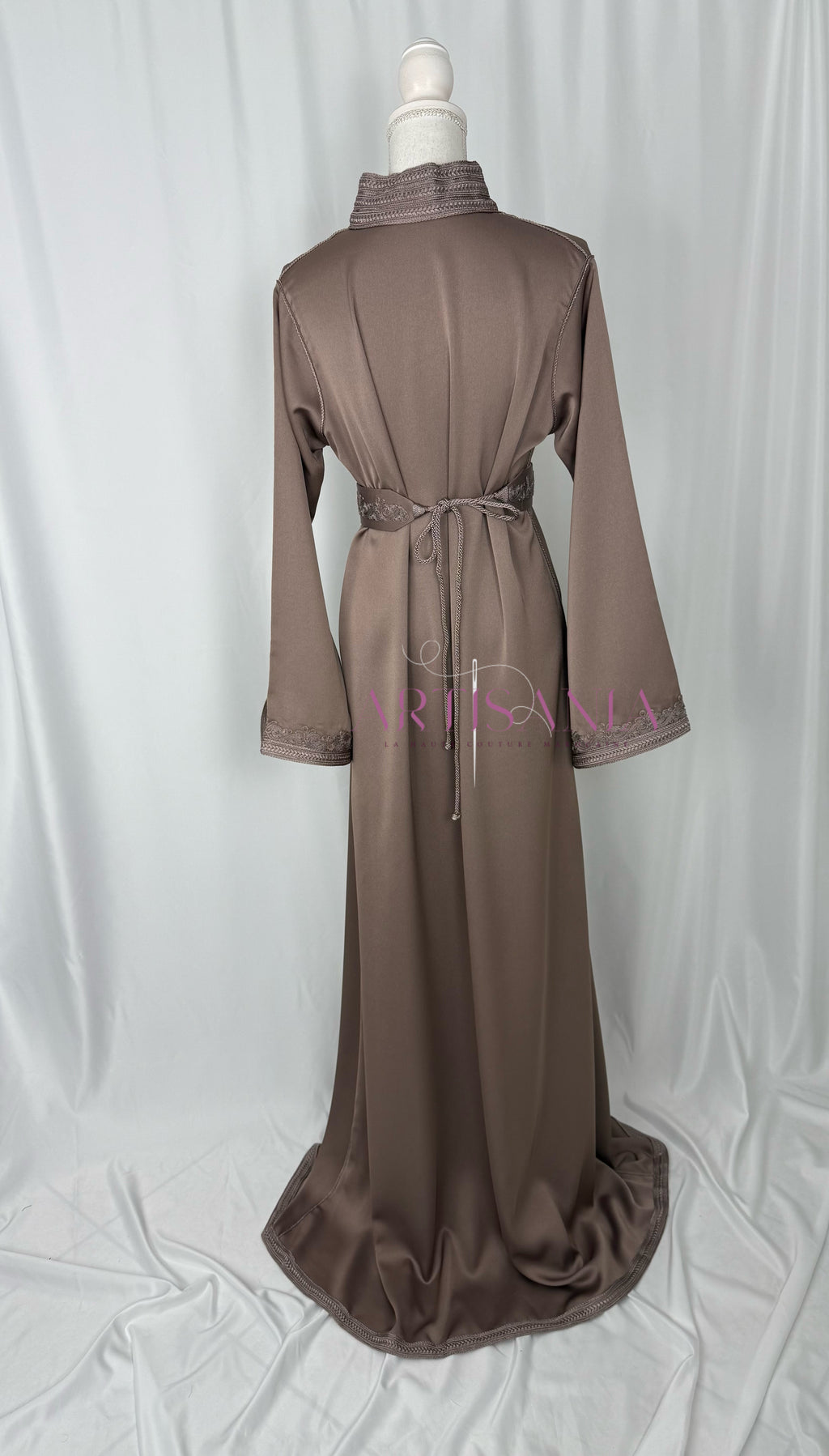 Caftan marocain  en drap de soie - modèle Nour🪡