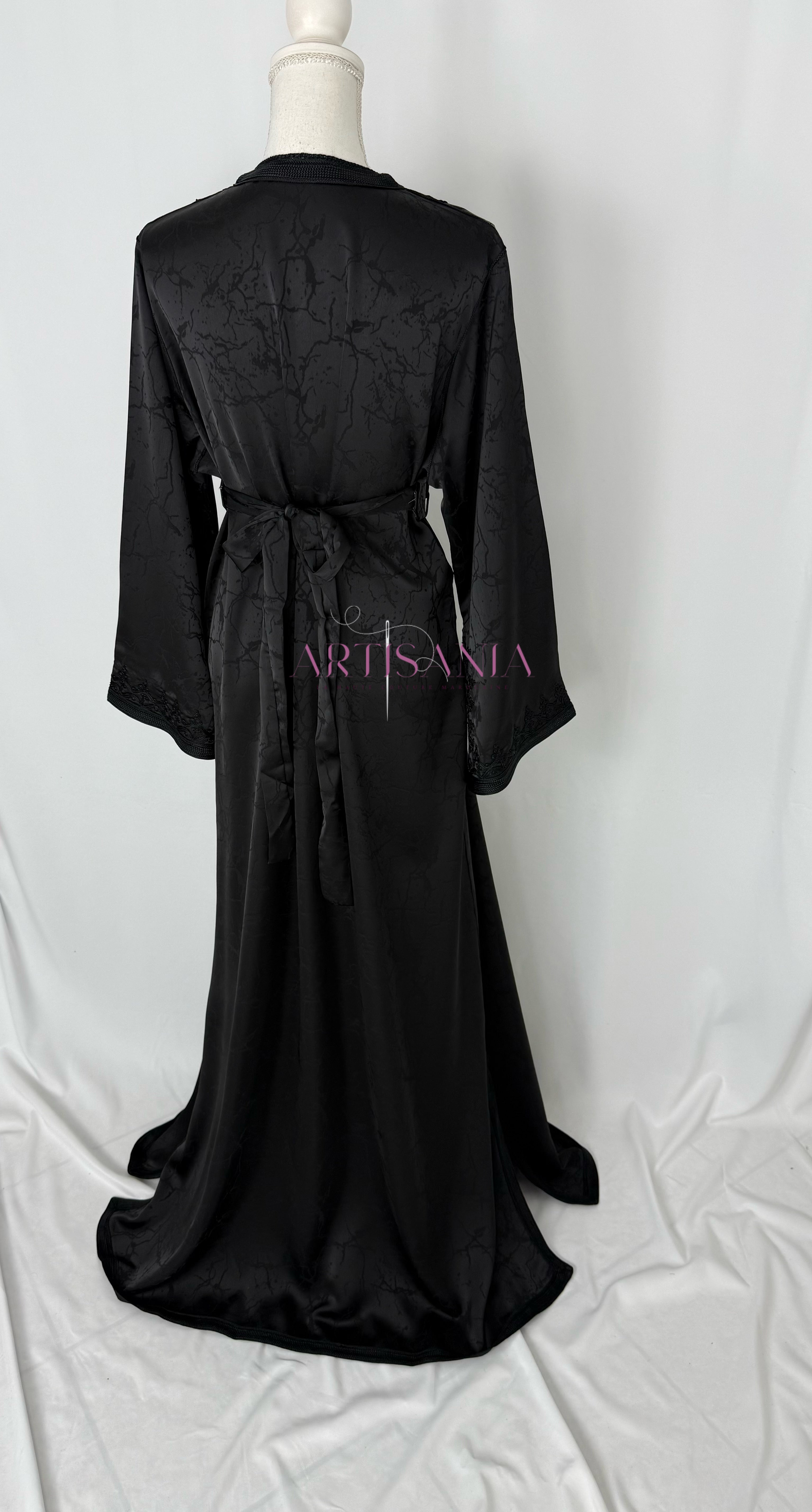 Caftan marocain modèle "Najwa" - tissu Kamkha collection Été 2026 ☀️
