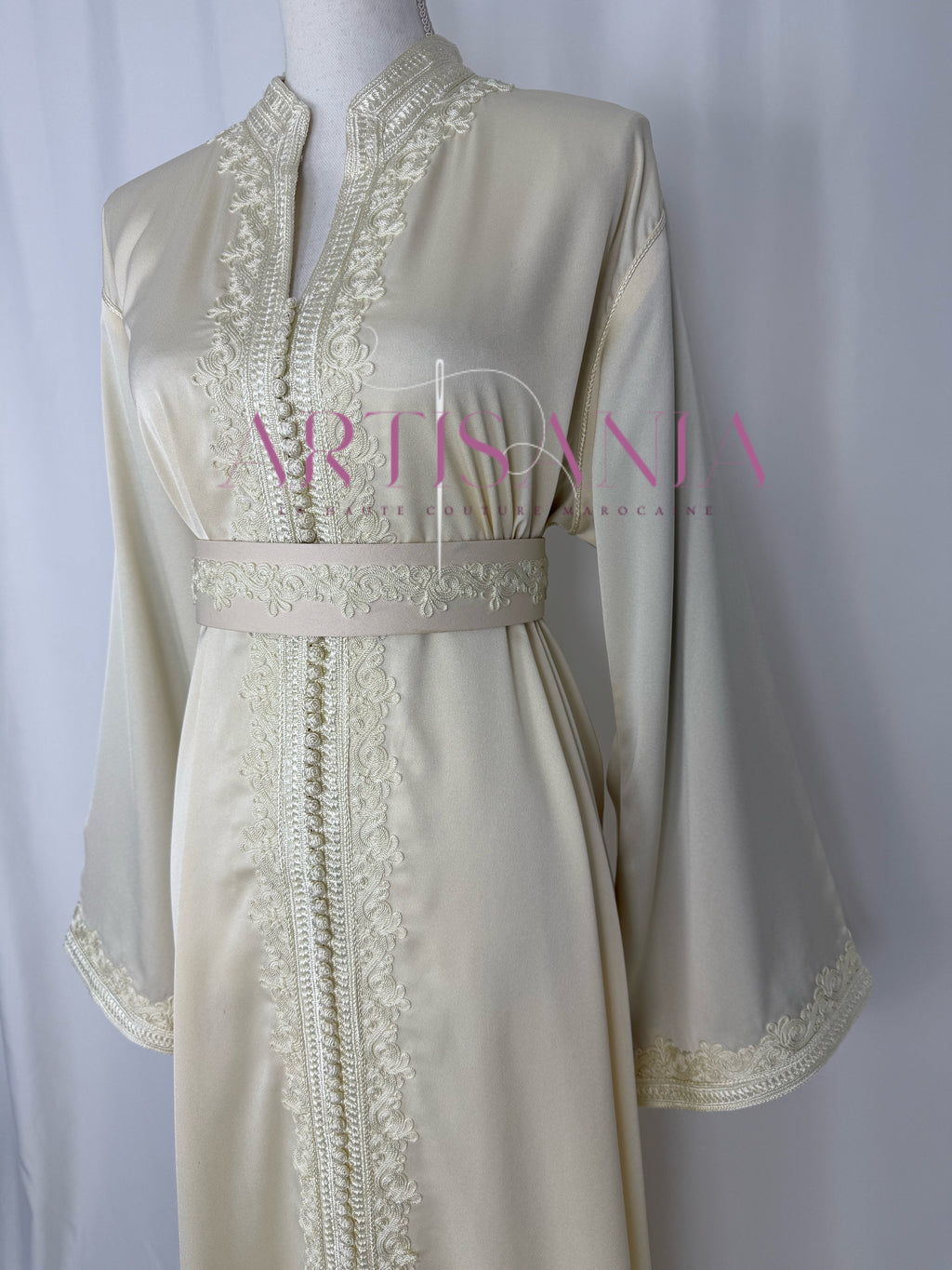 Caftan marocain  en drap de soie - modèle Nour🪡