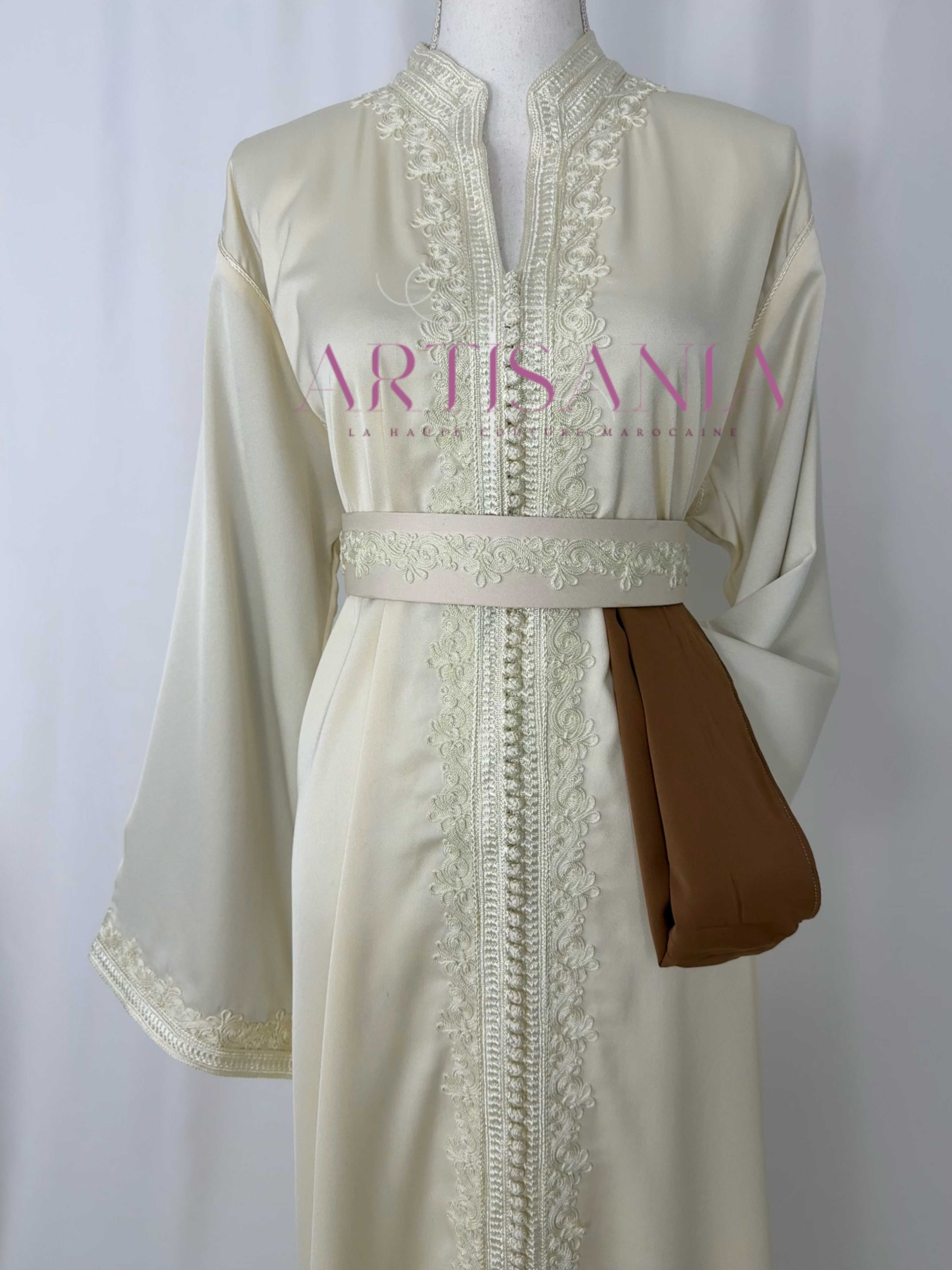 Caftan marocain  en drap de soie - modèle Nour🪡