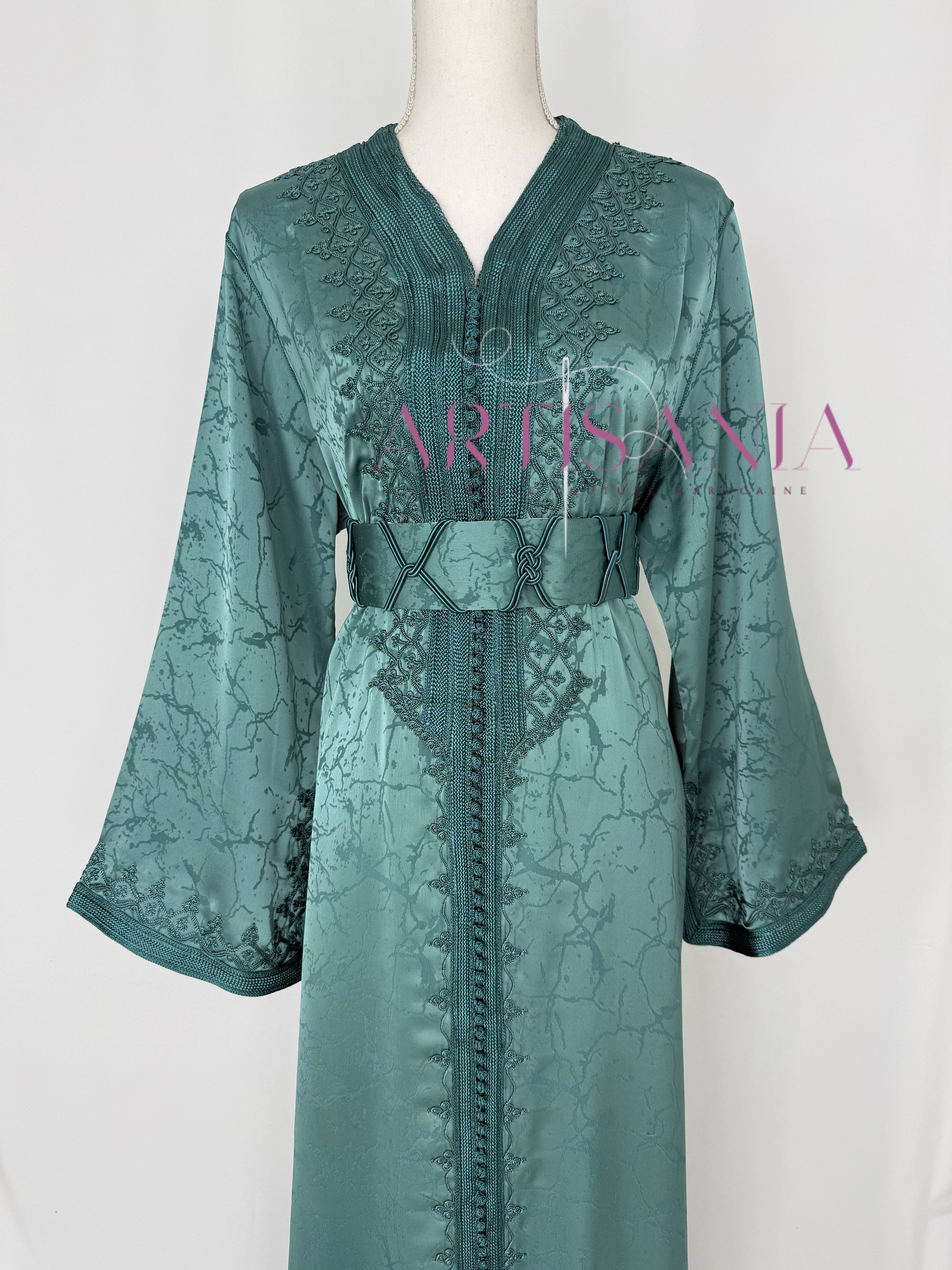 Caftan marocain modèle "Najwa" - tissu Kamkha collection Été 2026 ☀️