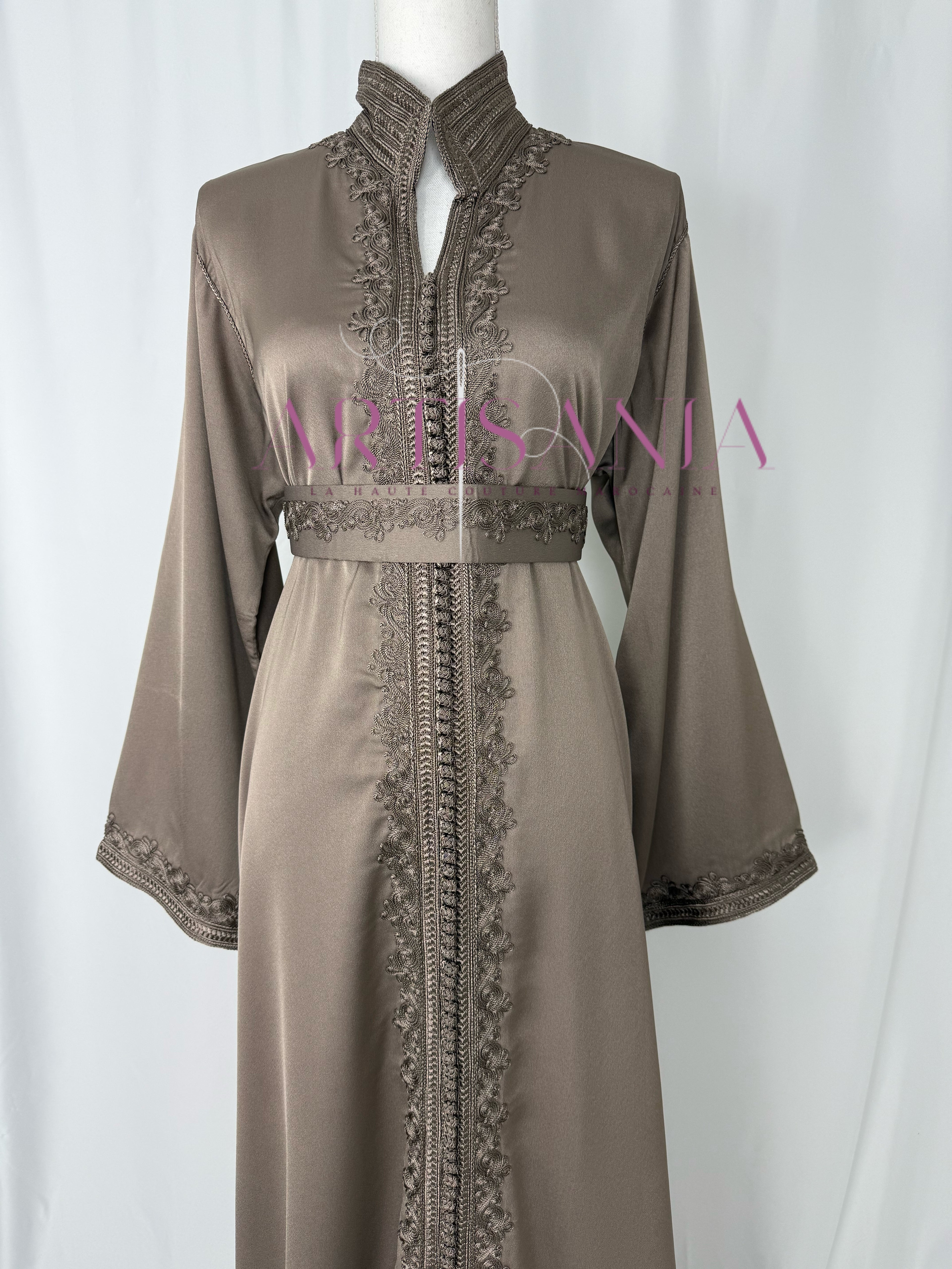 Caftan marocain  en drap de soie - modèle Nour🪡