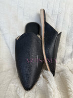 Babouche marocaine plate noir simple - modèle Camille 🖤
