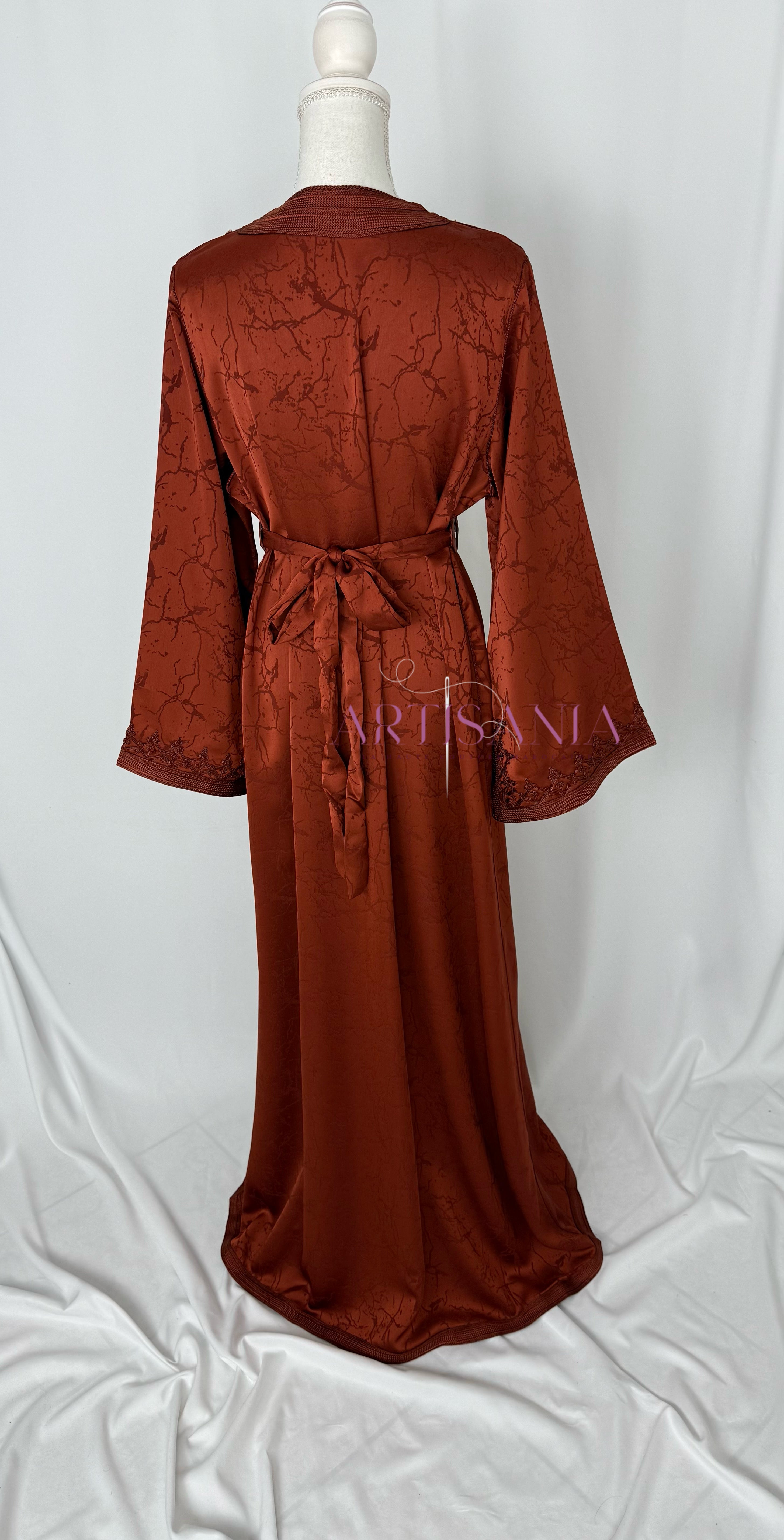 Caftan marocain modèle "Najwa" - tissu Kamkha collection Été 2026 ☀️