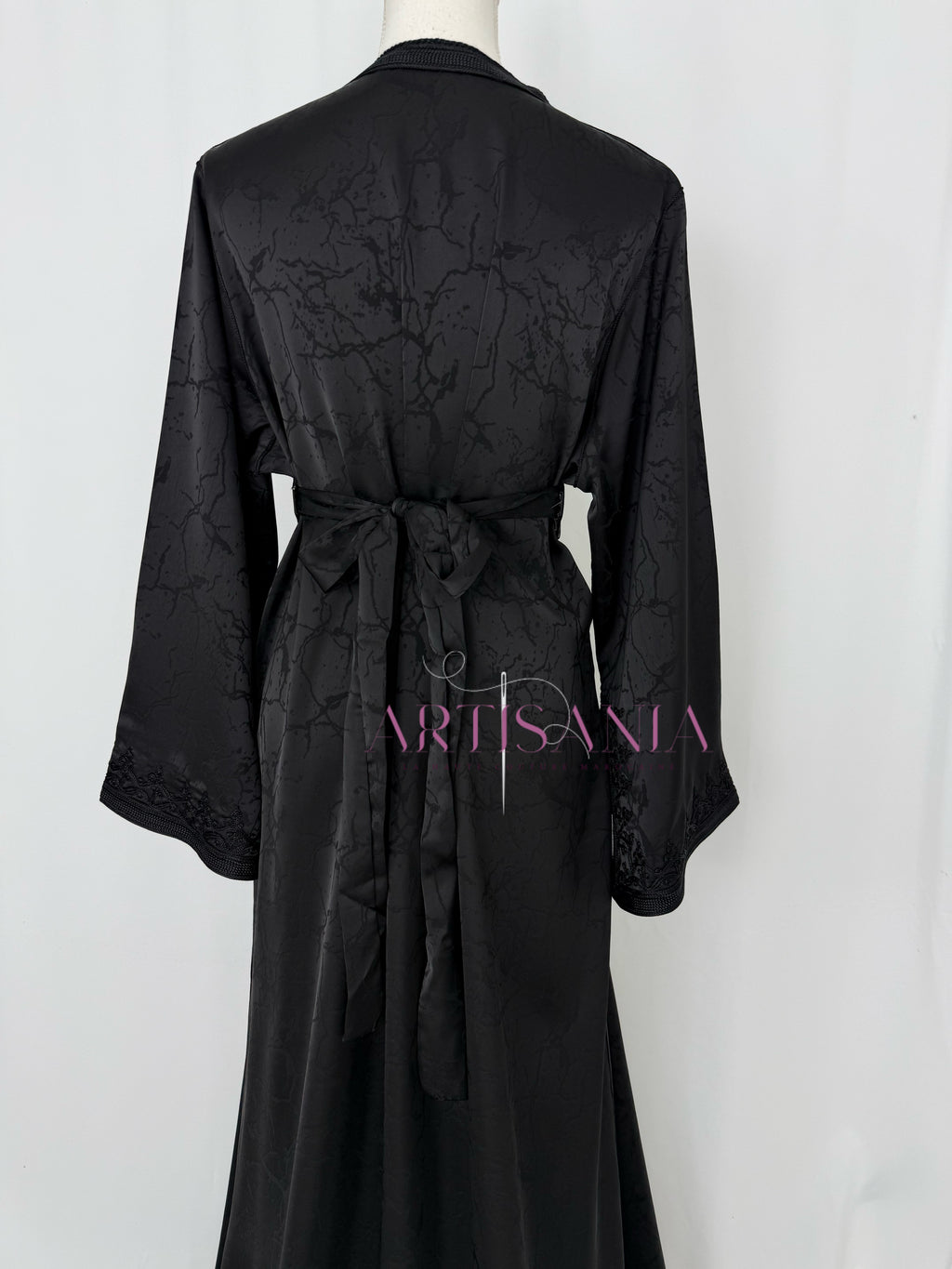 Caftan marocain modèle "Najwa" - tissu Kamkha collection Été 2026 ☀️