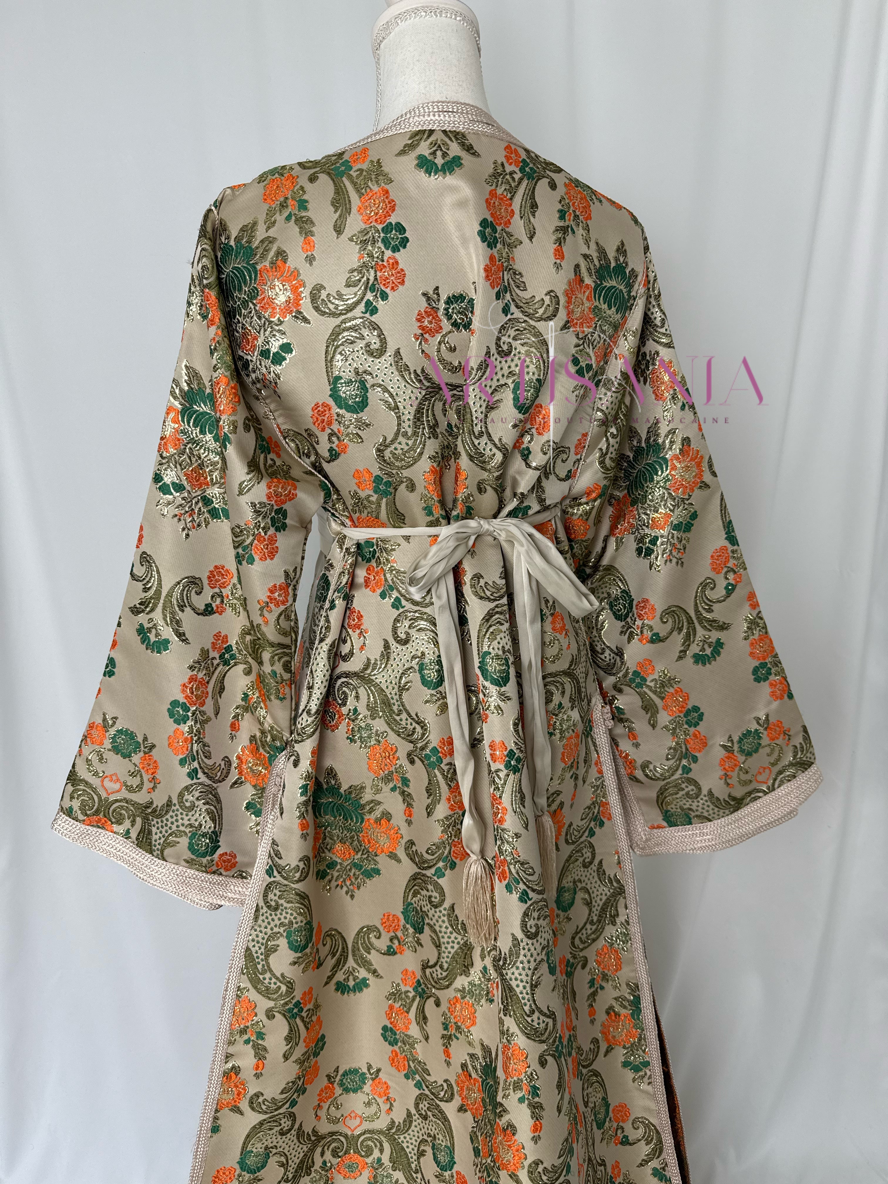 Takchita marocaine modèle Ranelle – Tissu Haj Omar 🧡🍃