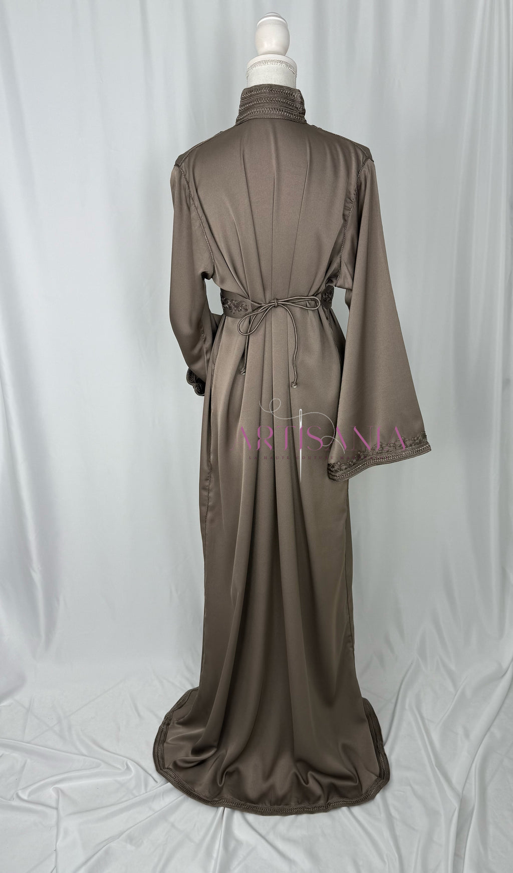 Caftan marocain  en drap de soie - modèle Nour🪡
