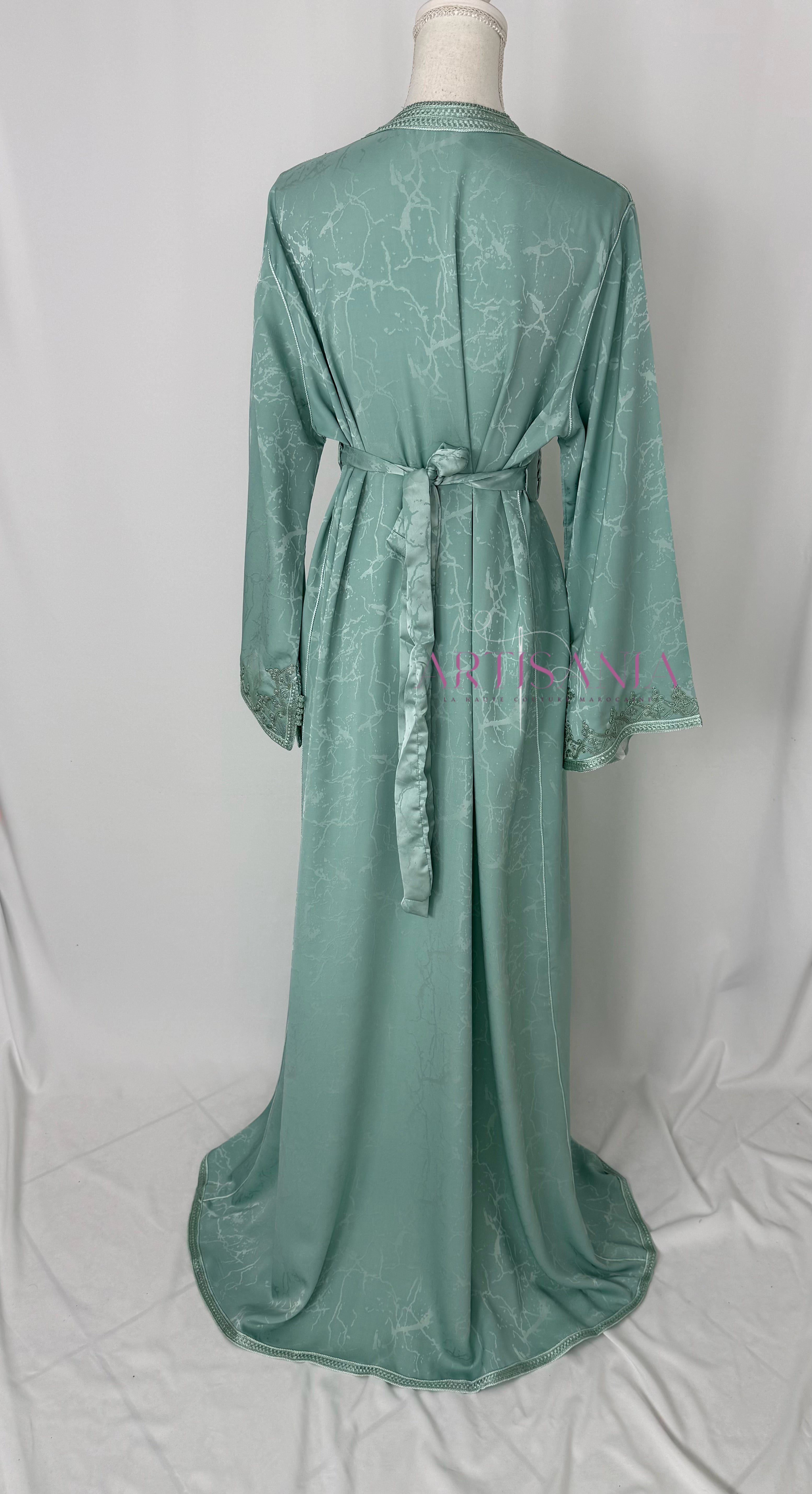 Caftan marocain modèle "Najwa" - tissu Kamkha collection Été 2026 ☀️
