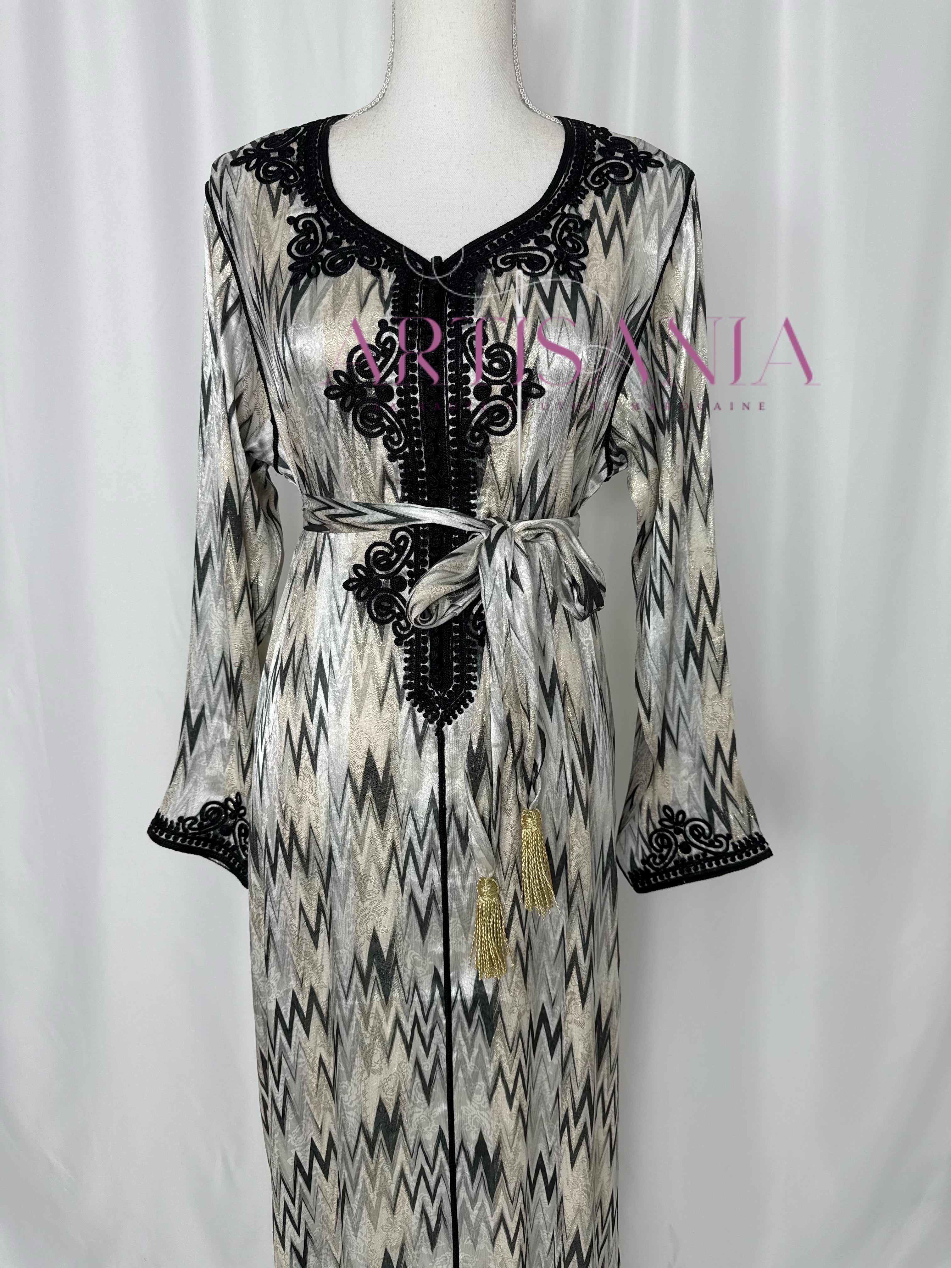 Caftan marocain à petit prix - modèle Mana 🩶
