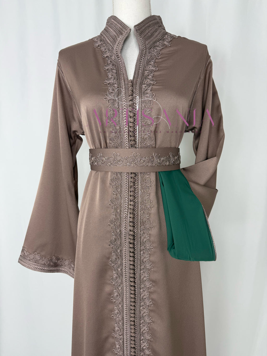 Caftan marocain  en drap de soie - modèle Nour🪡