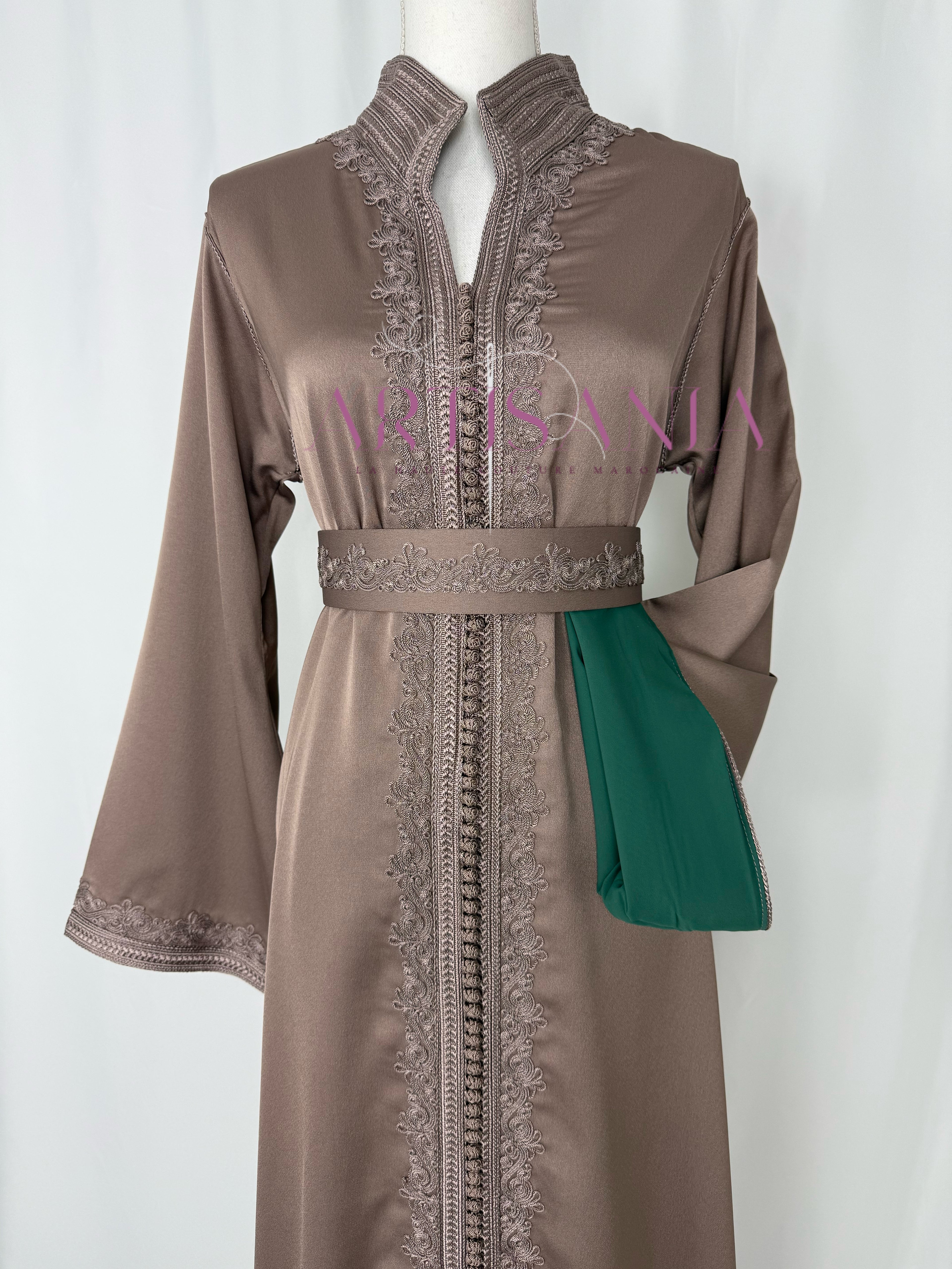 Caftan marocain  en drap de soie - modèle Nour🪡