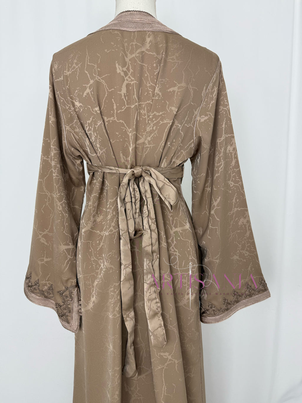 Caftan marocain modèle "Najwa" - tissu Kamkha collection Été 2026 ☀️
