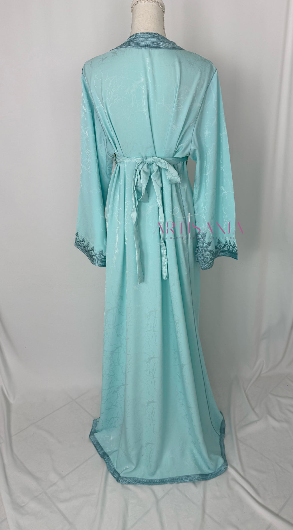 Caftan marocain modèle "Najwa" - tissu Kamkha collection Été 2026 ☀️