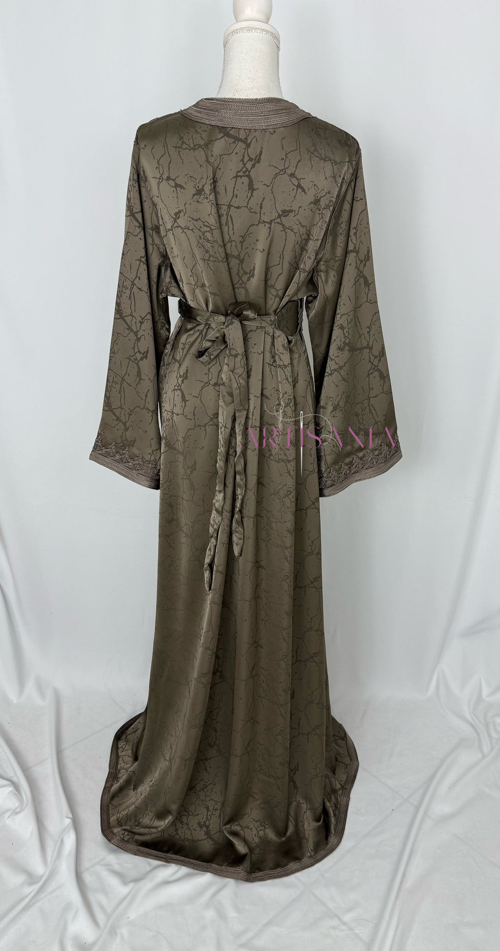 Caftan marocain modèle "Najwa" - tissu Kamkha collection Été 2026 ☀️