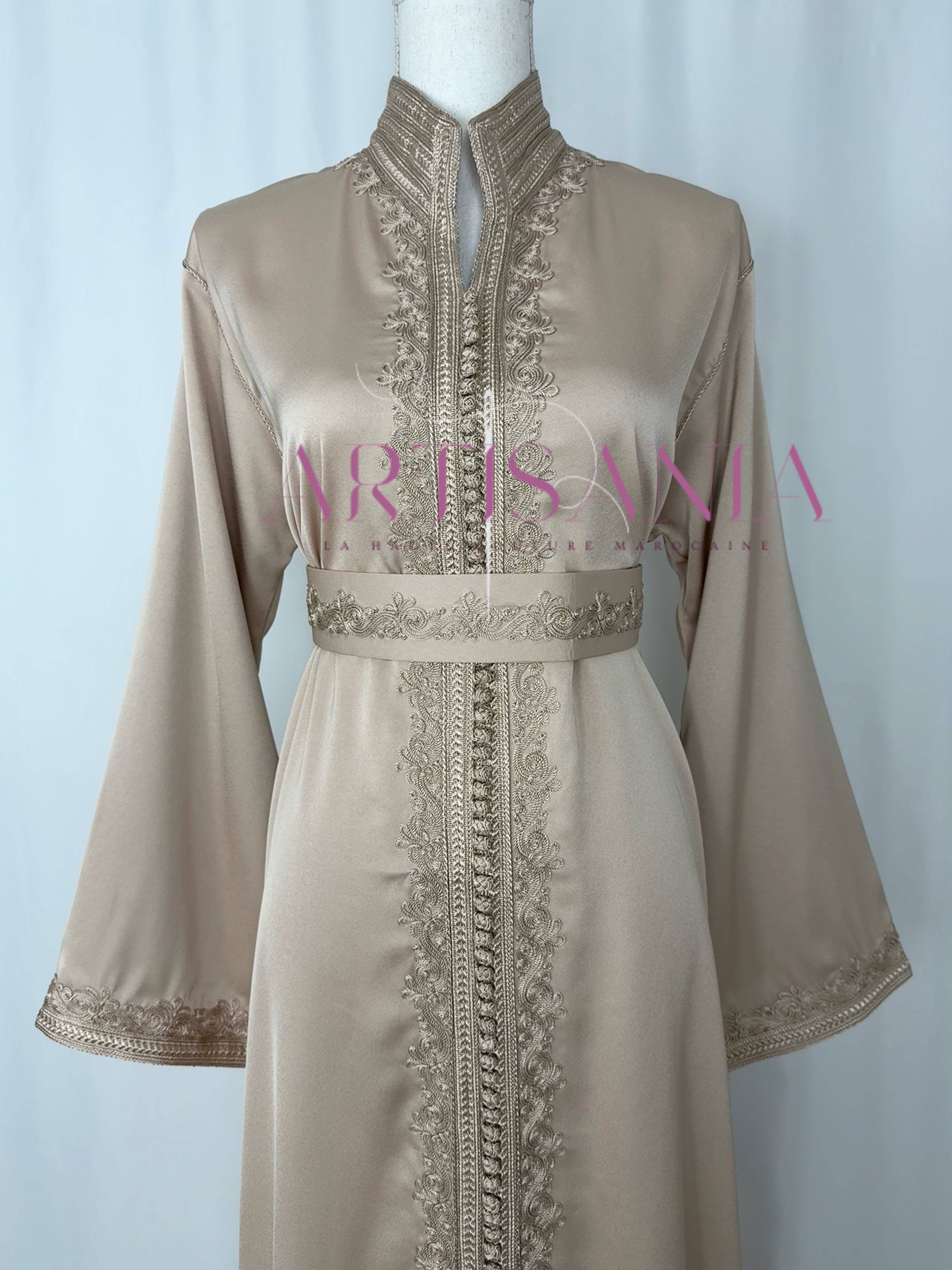 Caftan marocain  en drap de soie - modèle Nour🪡